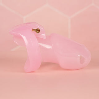 A side view of the HT V4 Maxi in pink, you can see the integral lock in place.