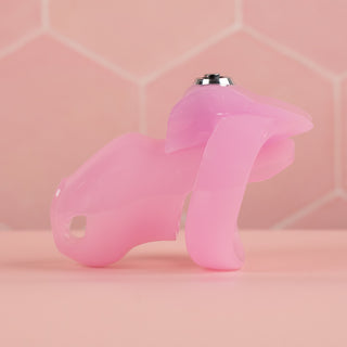 The HT V5 Small Pink shown from a side view, you can see the curve to the base ring.