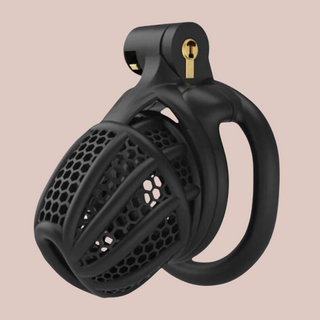 The Hive shown here in black, it is shown fully assembled and with a flat base ring.