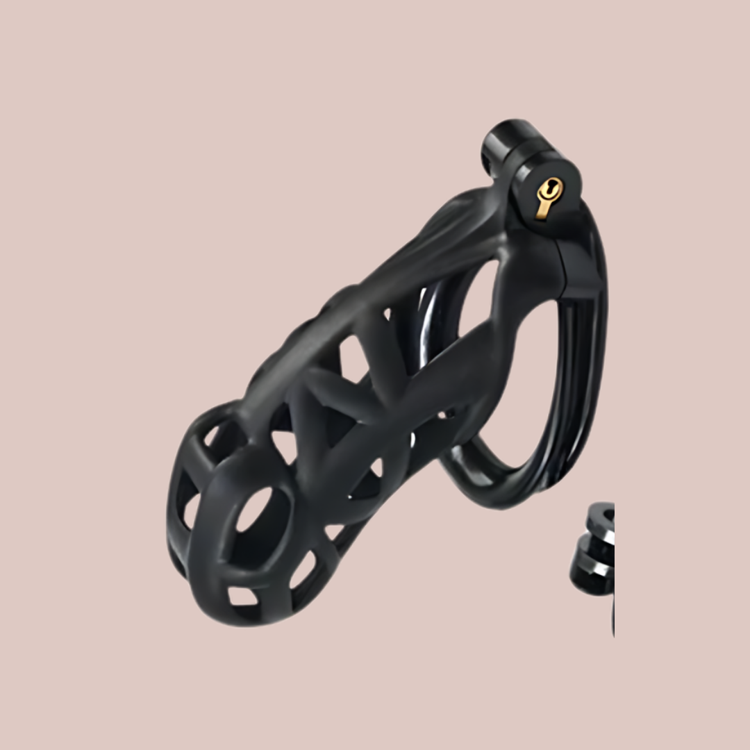 A side view of the fully assembled Cobra Double  Cuff Maxi