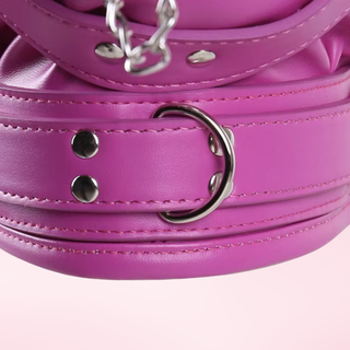 A close up of the O-Ring on the neck strap