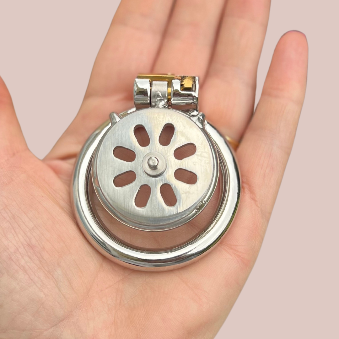 The Flat Gatling Electro is shown here with the removable conductor in place.