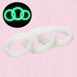 set of 3 white silicone cock rings, they glow in the dark as per the image in the corner.